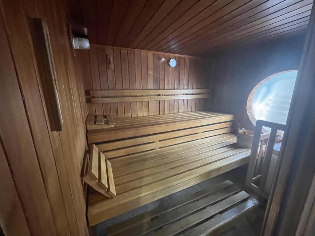 Le Victoria, Elegant T2 Au Bord Des Plages, Piscine, Sauna Mentone Esterno foto