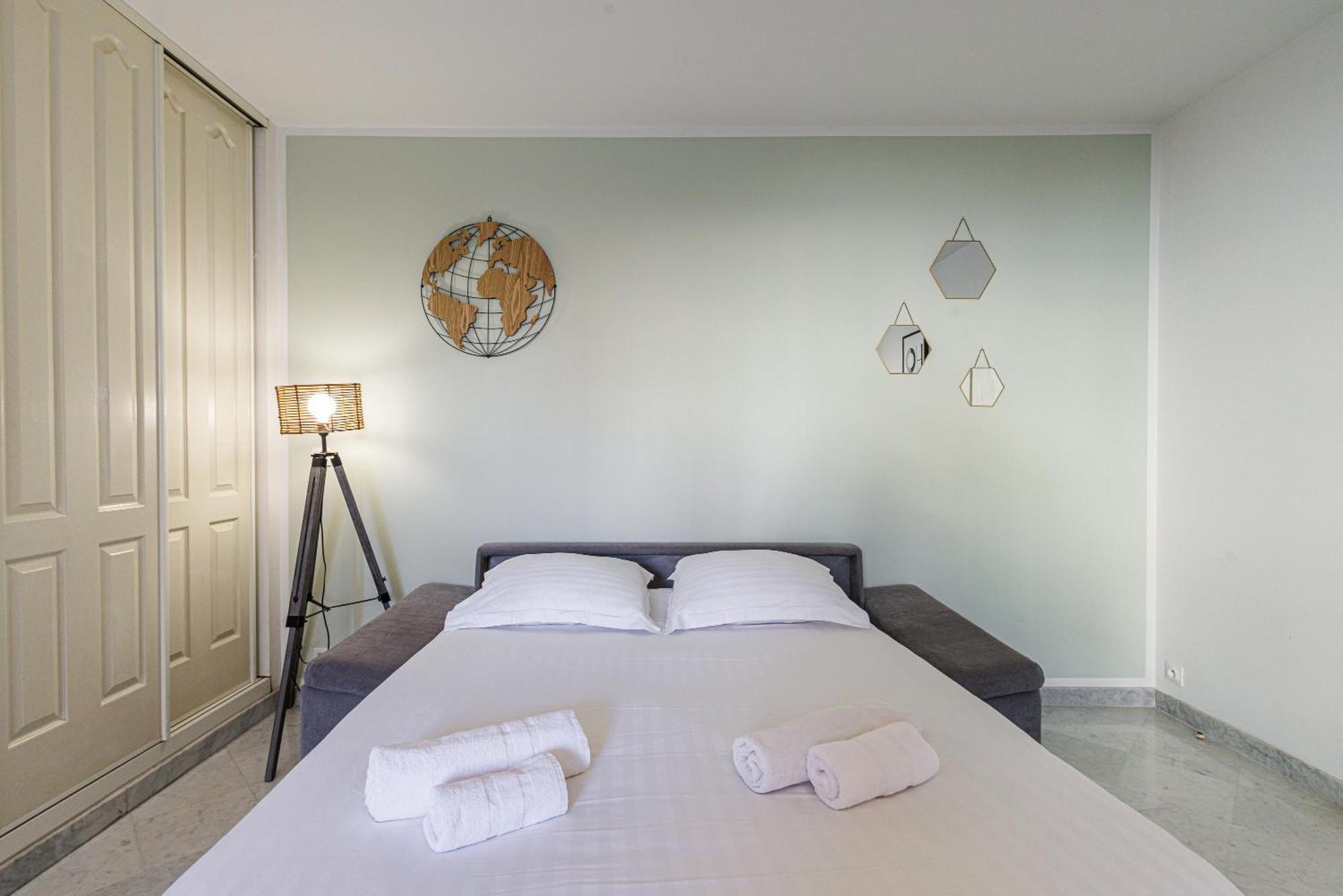 Le Victoria, Elegant T2 Au Bord Des Plages, Piscine, Sauna Mentone Esterno foto