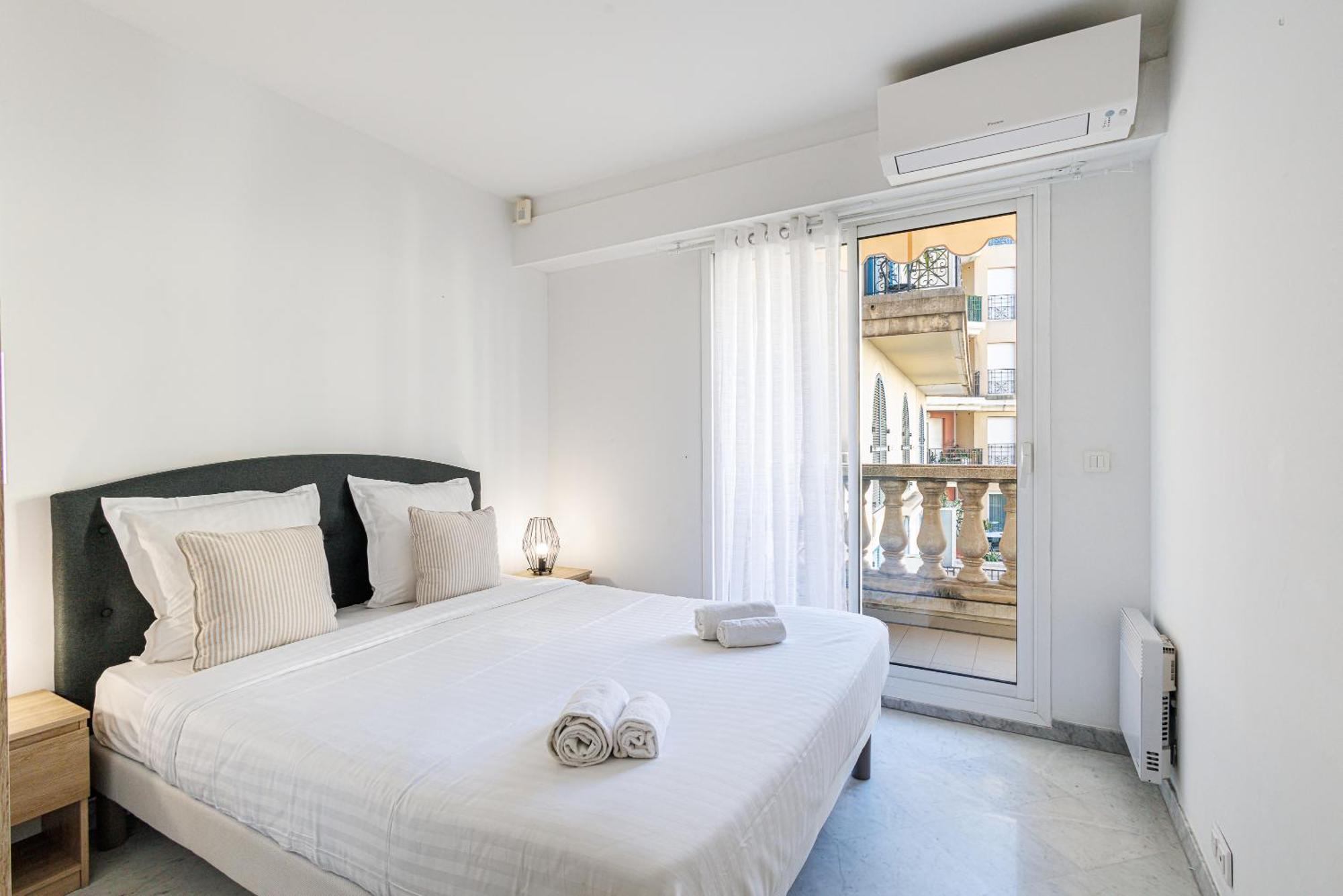Le Victoria, Elegant T2 Au Bord Des Plages, Piscine, Sauna Mentone Esterno foto