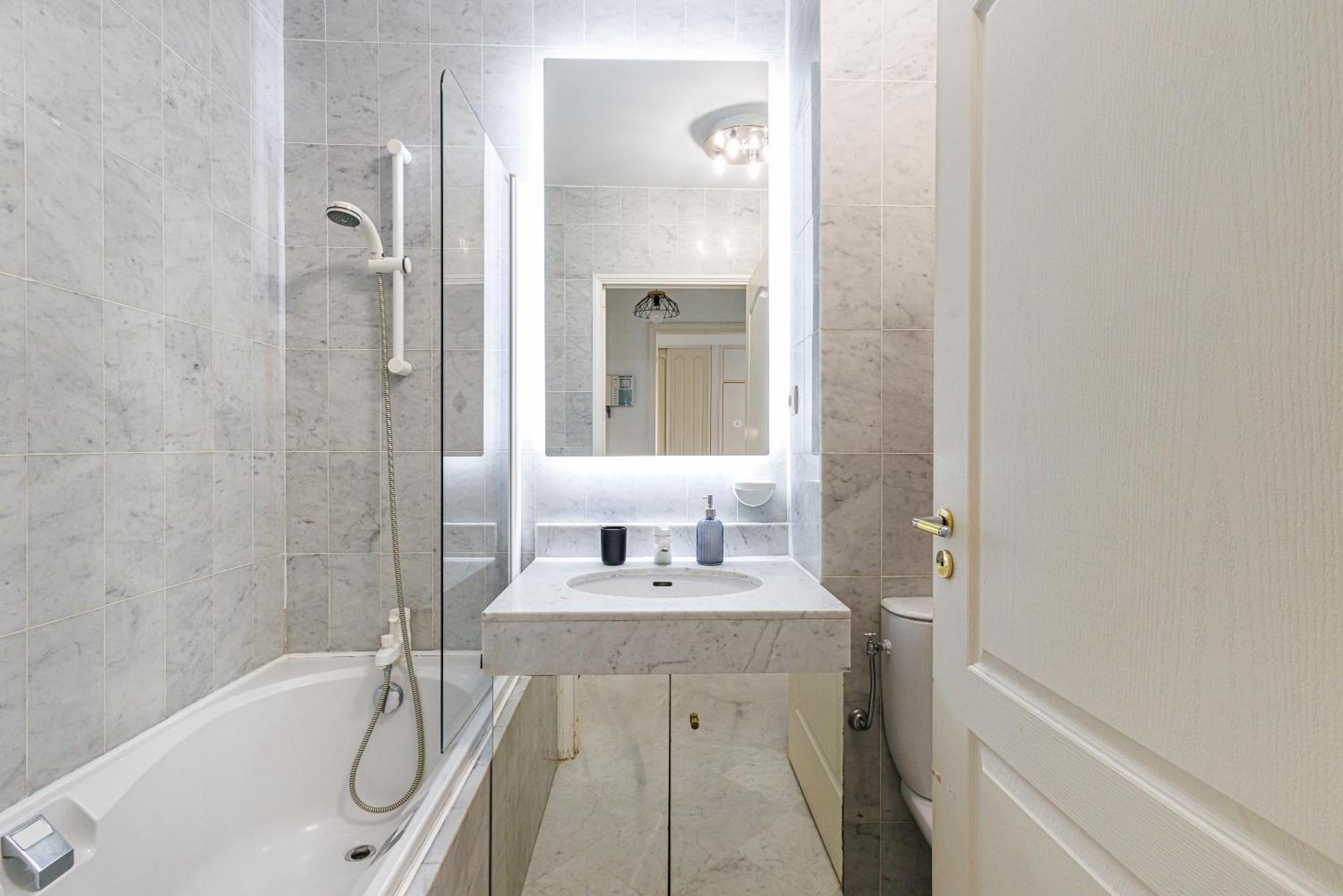 Le Victoria, Elegant T2 Au Bord Des Plages, Piscine, Sauna Mentone Esterno foto